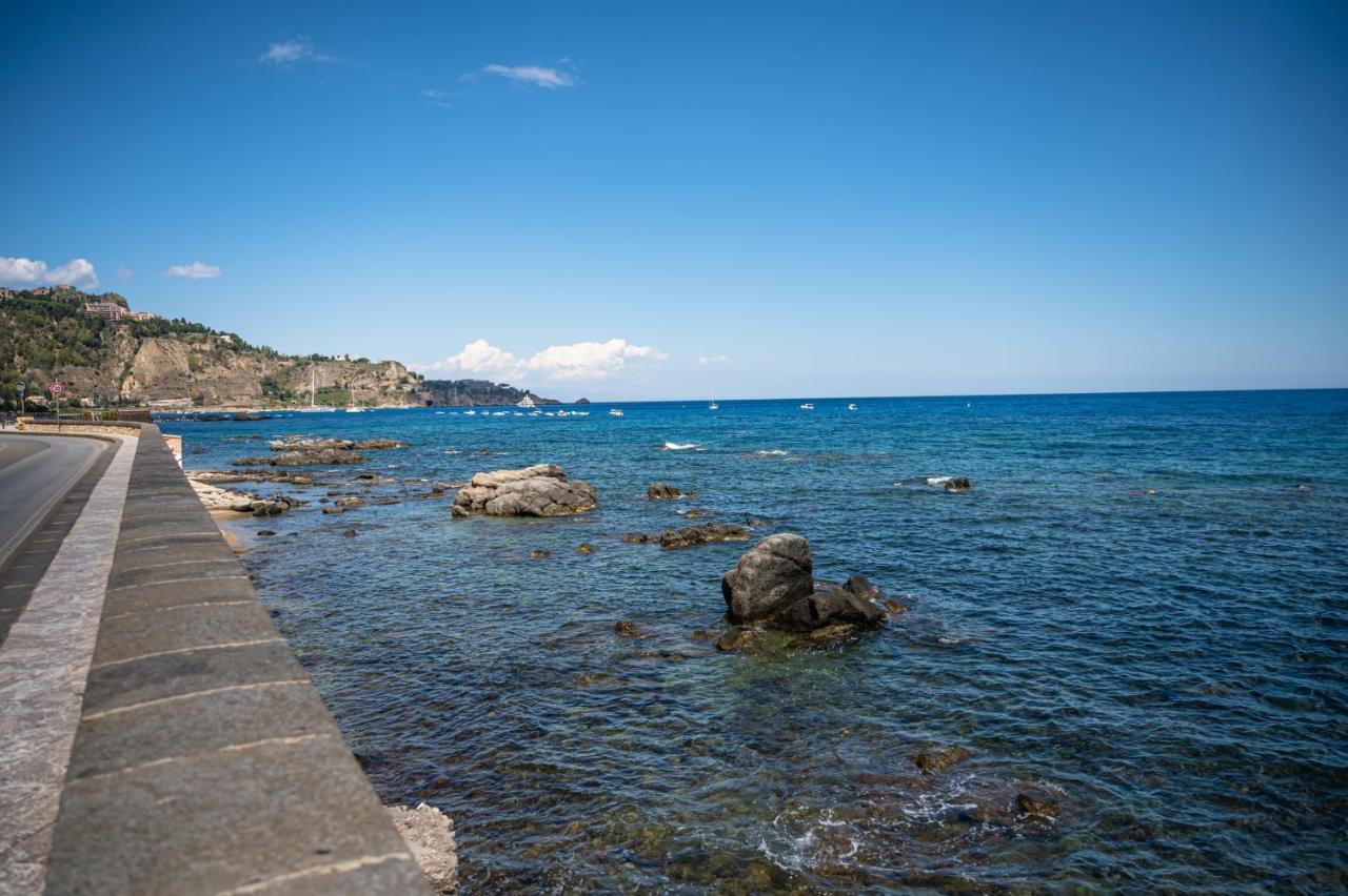 La Casetta Azzurra Naxos Giardini Naxos Exterior photo